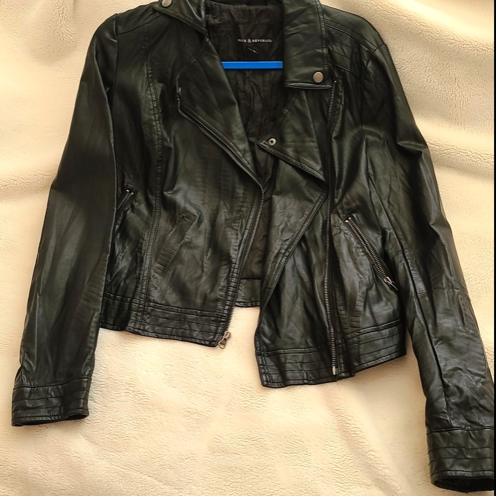 Banana Republic Black feaux leather jacket (M)